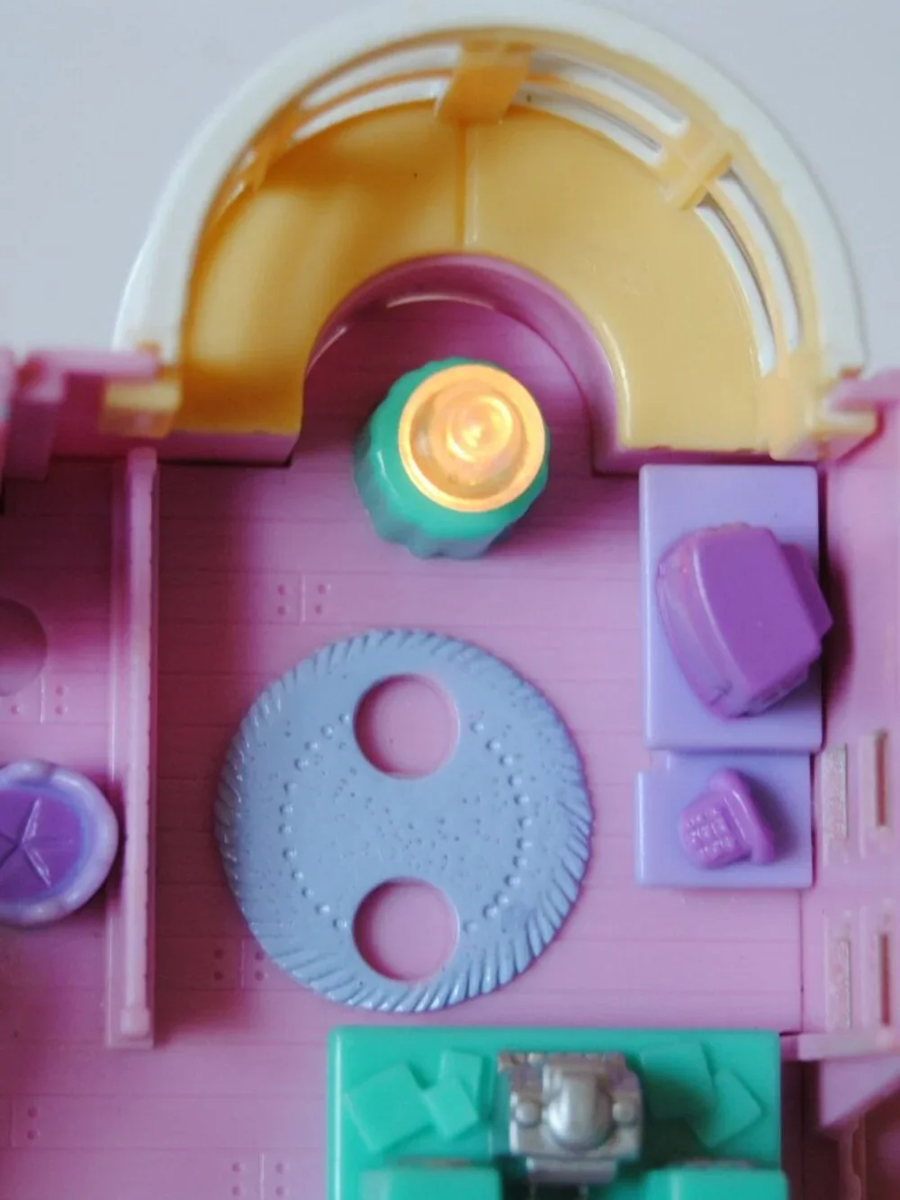 BlueBird Polly Pocket BAY WINDOW HOUSE Light Up Play Set  W/ 3 Figures 1993